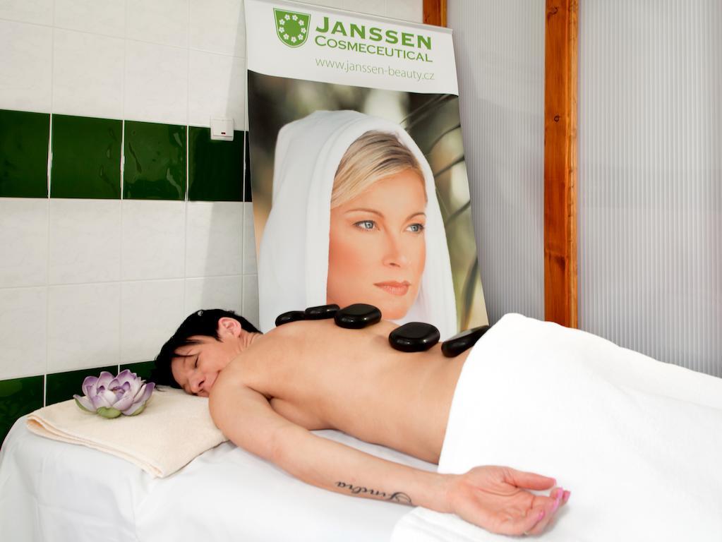 Wellness Hotel Ida Františkovy Lázně エクステリア 写真